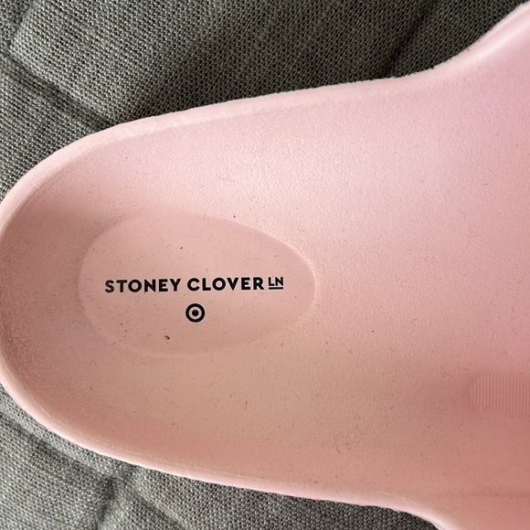 Stoney Clover for Target slides - Picture 3 of 4